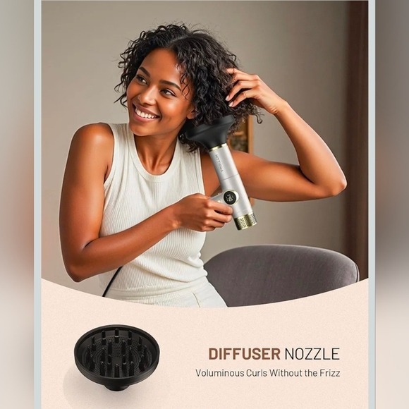 Gold Hair Dryer - Picture 4 of 7